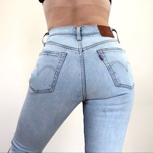 Vintage Levi’s 501 Super Light Wash